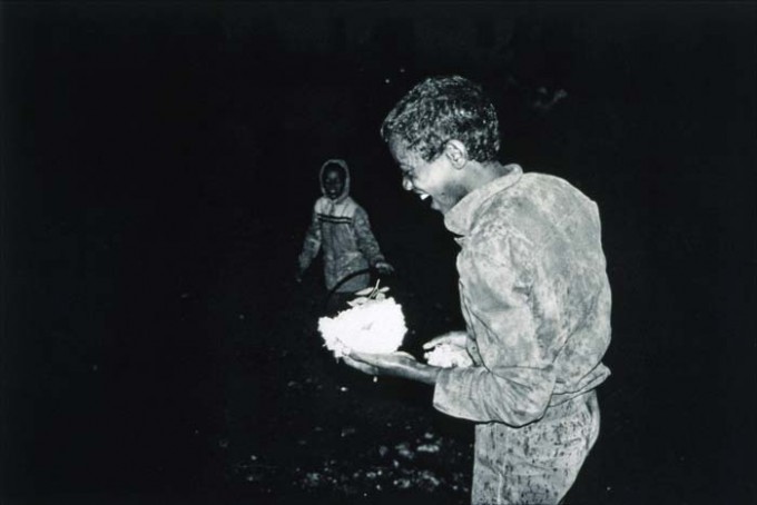 Endabaguna, Etiopia 1996. ©Thera Mjaaland/BONO 2022 Endabaguna, Etiopia 1996. ©Thera Mjaaland/BONO 2022
